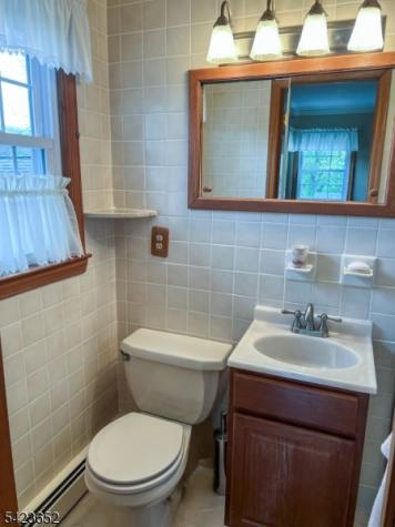 20 Stony Hill Court Butler NJ 07405