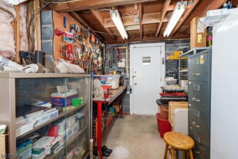 20 Stony Hill Court Butler NJ 07405