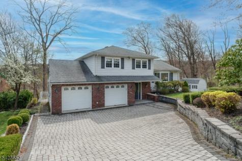 20 Stony Hill Court Butler NJ 07405