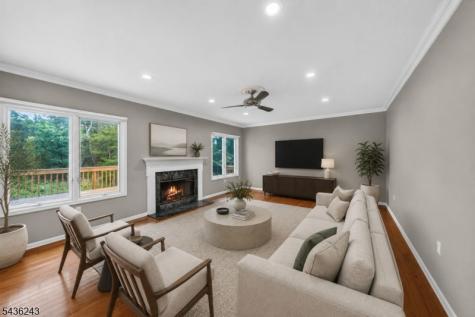 8 Van Duyne Court Montville NJ 07082