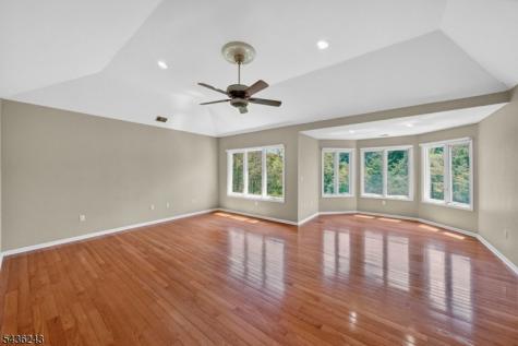 8 Van Duyne Court Montville NJ 07082