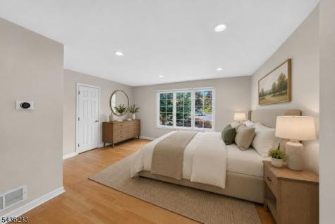 8 Van Duyne Court Montville NJ 07082