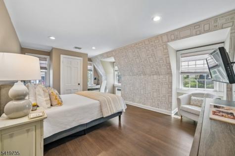 11 Hawthorne Road Millburn NJ 07078
