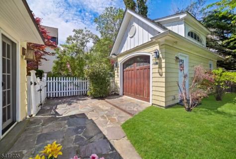 11 Hawthorne Road Millburn NJ 07078