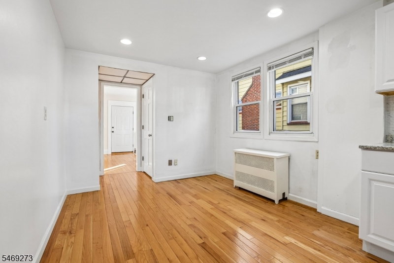 163 Maple Street West Orange NJ 07052