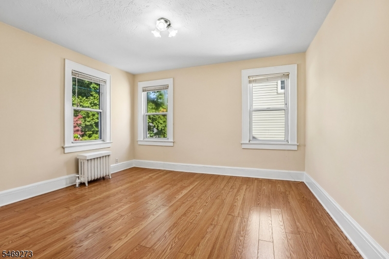 163 Maple Street West Orange NJ 07052