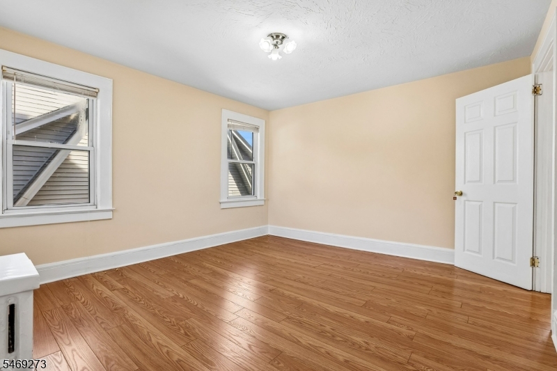 163 Maple Street West Orange NJ 07052