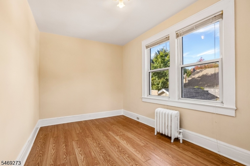 163 Maple Street West Orange NJ 07052