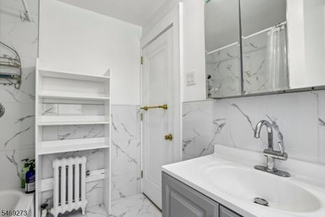163 Maple Street West Orange NJ 07052