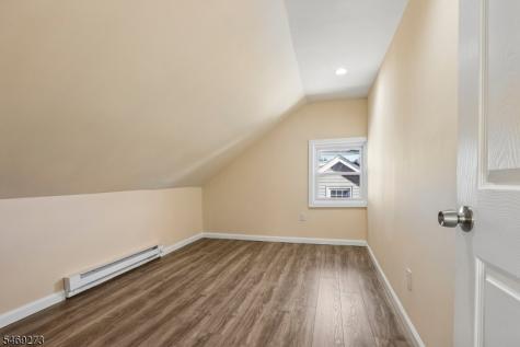 163 Maple Street West Orange NJ 07052
