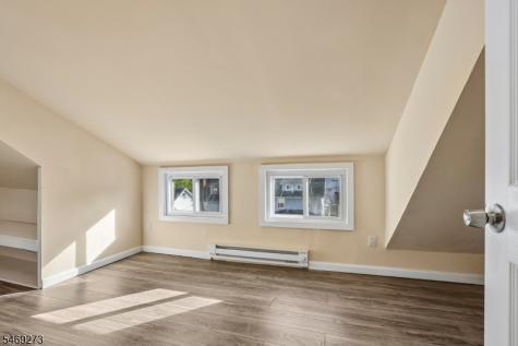 163 Maple Street West Orange NJ 07052