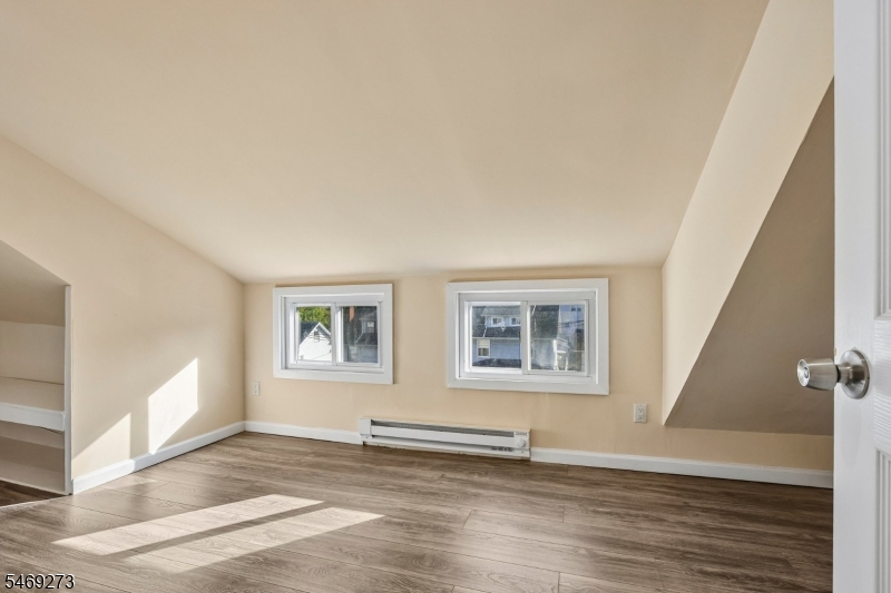 163 Maple Street West Orange NJ 07052