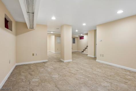 163 Maple Street West Orange NJ 07052