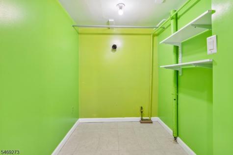 163 Maple Street West Orange NJ 07052