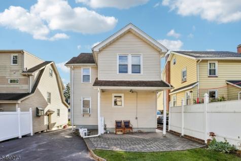 163 Maple Street West Orange NJ 07052