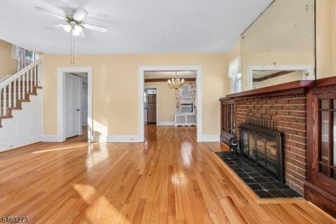 163 Maple Street West Orange NJ 07052