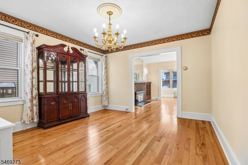 163 Maple Street West Orange NJ 07052