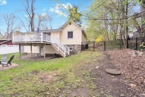 109 Grandview Road Vernon NJ 07422