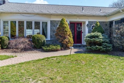 758 Ridge Road Terrace Kinnelon NJ 07405