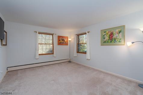 758 Ridge Road Terrace Kinnelon NJ 07405