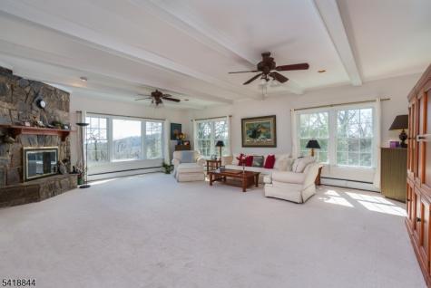 758 Ridge Road Terrace Kinnelon NJ 07405