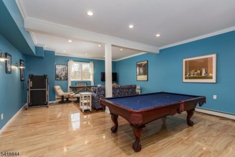 758 Ridge Road Terrace Kinnelon NJ 07405