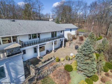 758 Ridge Road Terrace Kinnelon NJ 07405
