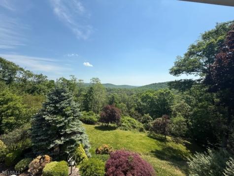 758 Ridge Road Terrace Kinnelon NJ 07405