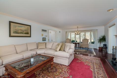 758 Ridge Road Terrace Kinnelon NJ 07405