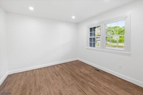 91 Seymour Terrace Piscataway NJ 08854