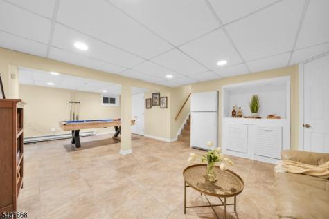 184 Andover Drive Wayne NJ 07470
