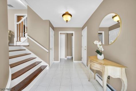 184 Andover Drive Wayne NJ 07470