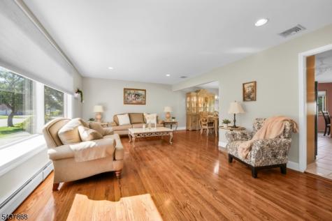 184 Andover Drive Wayne NJ 07470