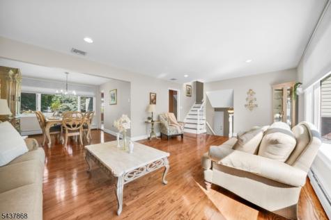 184 Andover Drive Wayne NJ 07470
