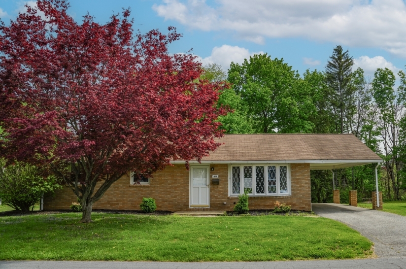 599 Lee Avenue Pohatcong NJ 08865