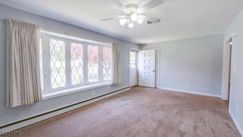 599 Lee Avenue Pohatcong NJ 08865