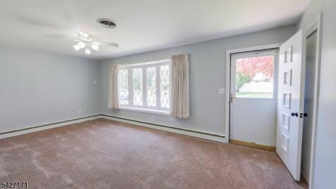 599 Lee Avenue Pohatcong NJ 08865