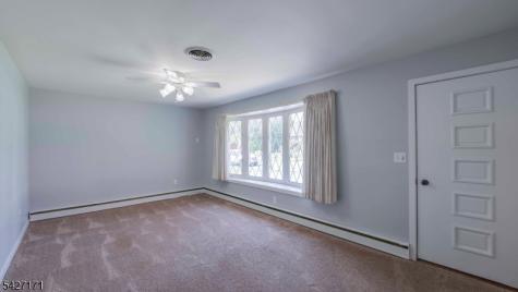 599 Lee Avenue Pohatcong NJ 08865