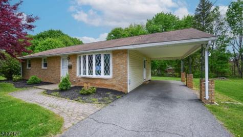 599 Lee Avenue Pohatcong NJ 08865