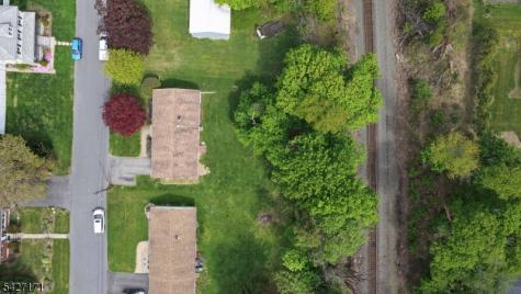 599 Lee Avenue Pohatcong NJ 08865