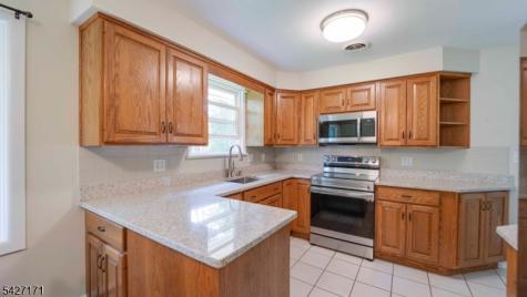 599 Lee Avenue Pohatcong NJ 08865