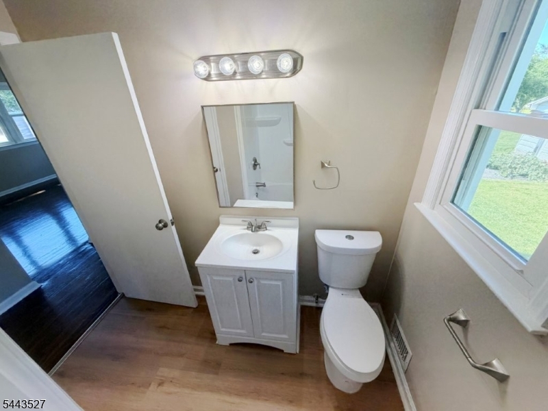1642 Park Street Rahway NJ 07065