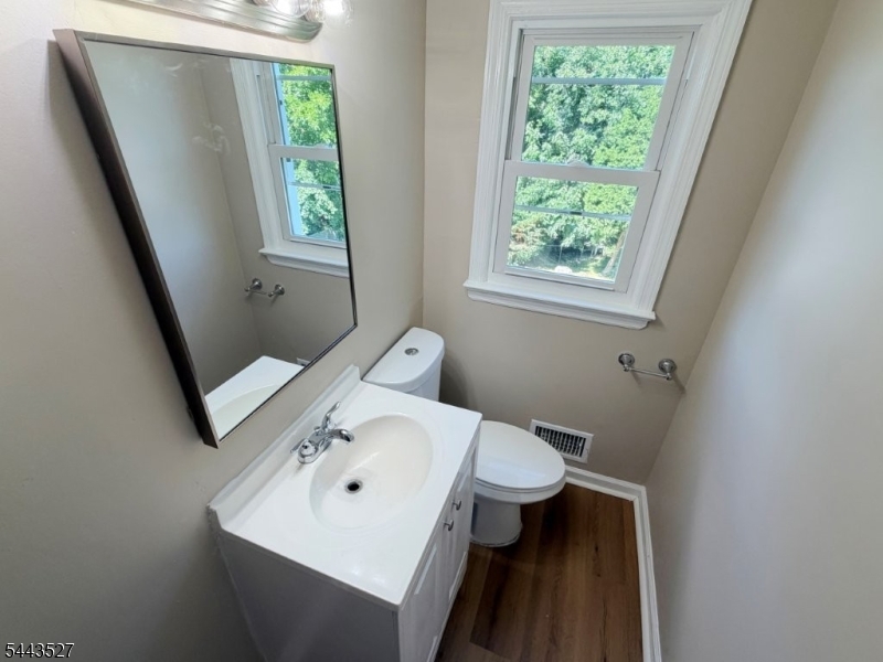 1642 Park Street Rahway NJ 07065
