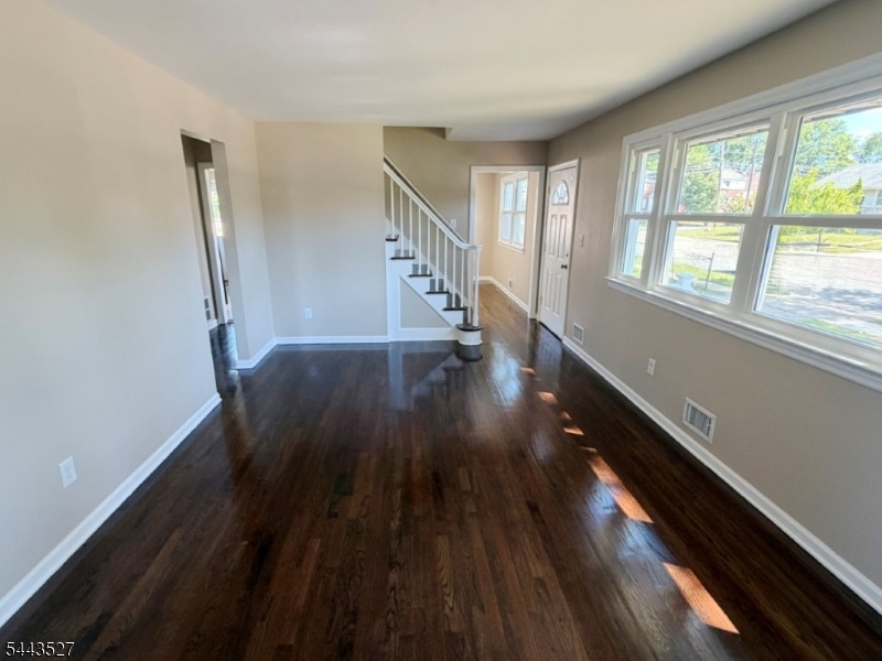 1642 Park Street Rahway NJ 07065