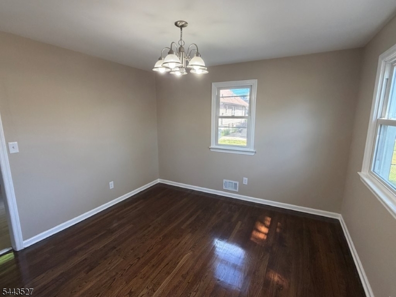 1642 Park Street Rahway NJ 07065