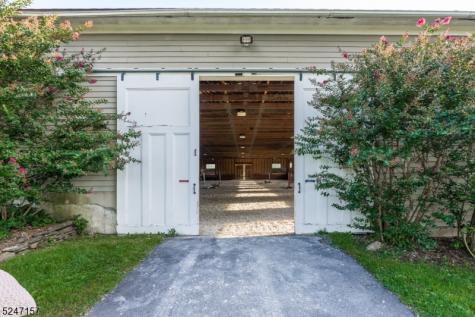 450 Old Chester Road Chester NJ 07930