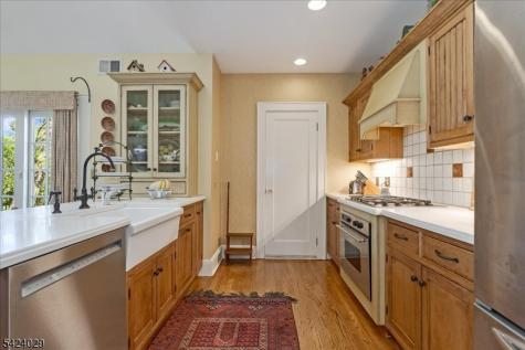 955 Summit Avenue Westfield NJ 07090