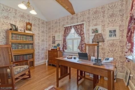 955 Summit Avenue Westfield NJ 07090