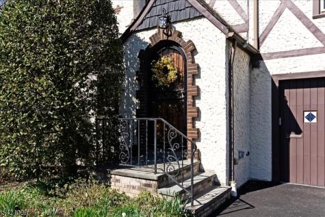 955 Summit Avenue Westfield NJ 07090