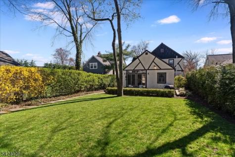 955 Summit Avenue Westfield NJ 07090